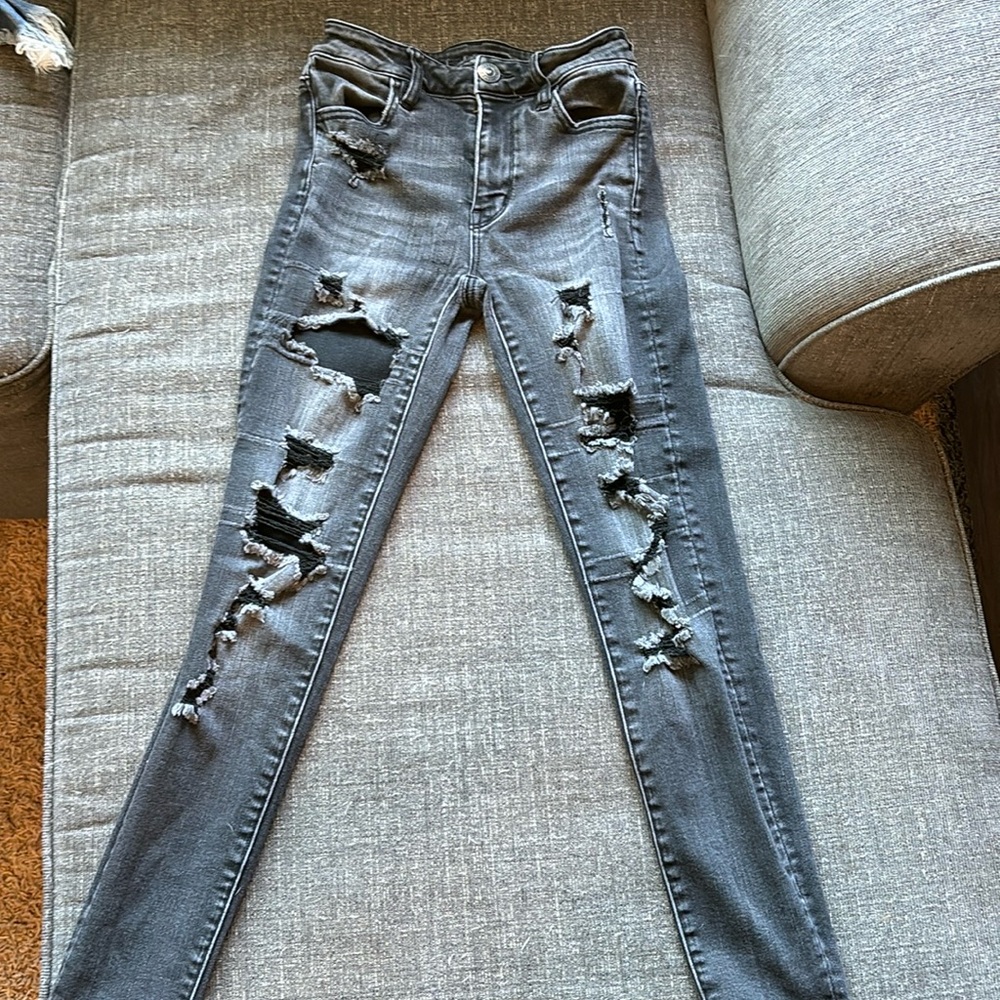 Fair Condition Distressed American Eagle Skinny Jeans